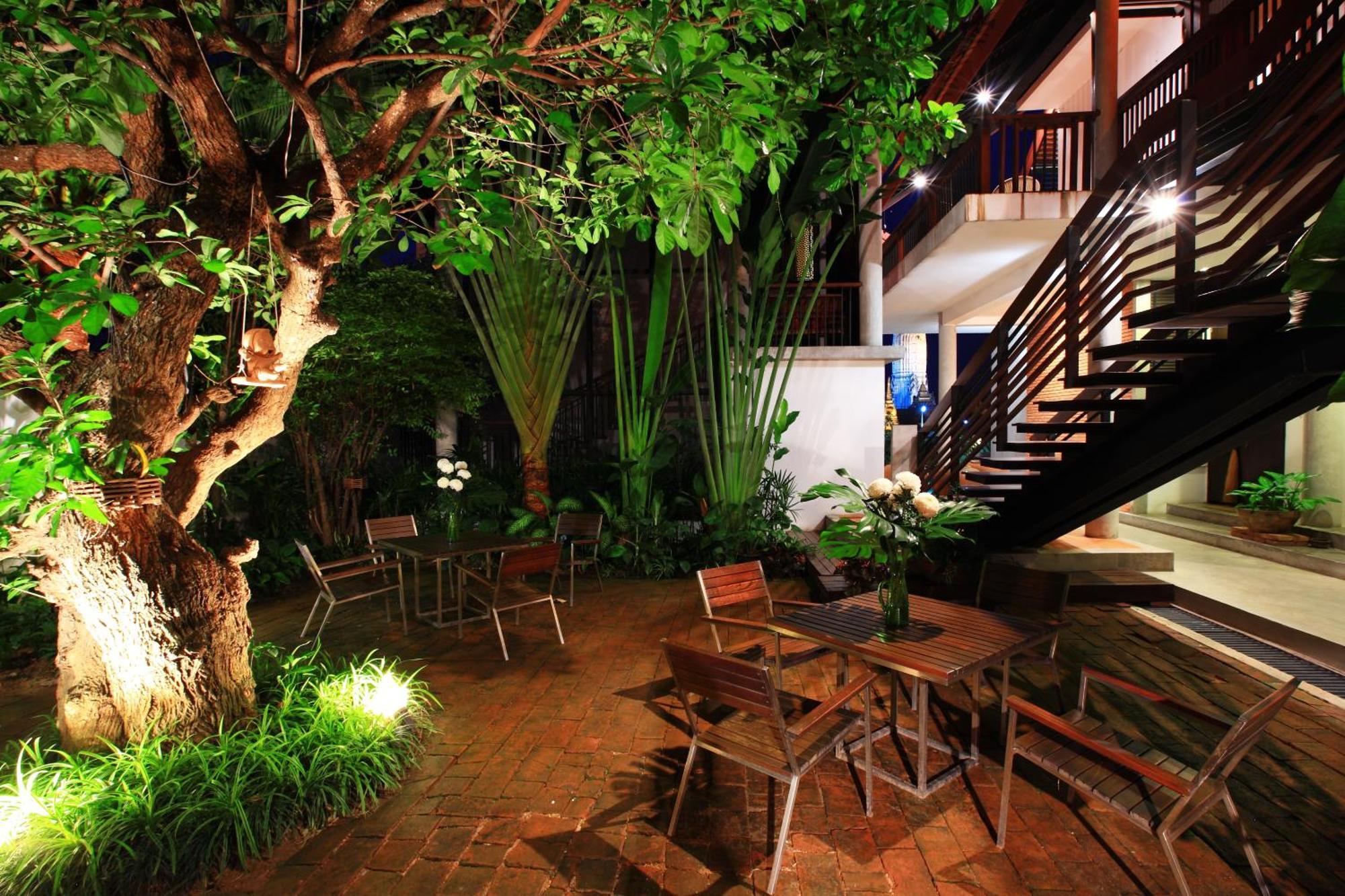 iuDia Hotel Phra Nakhon Si Ayutthaya Exterior foto